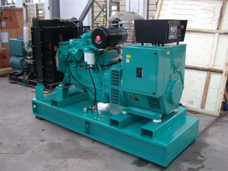 孝感200kw康明斯柴油发电机组图片 孝感200kw康明斯柴油发电机组图片